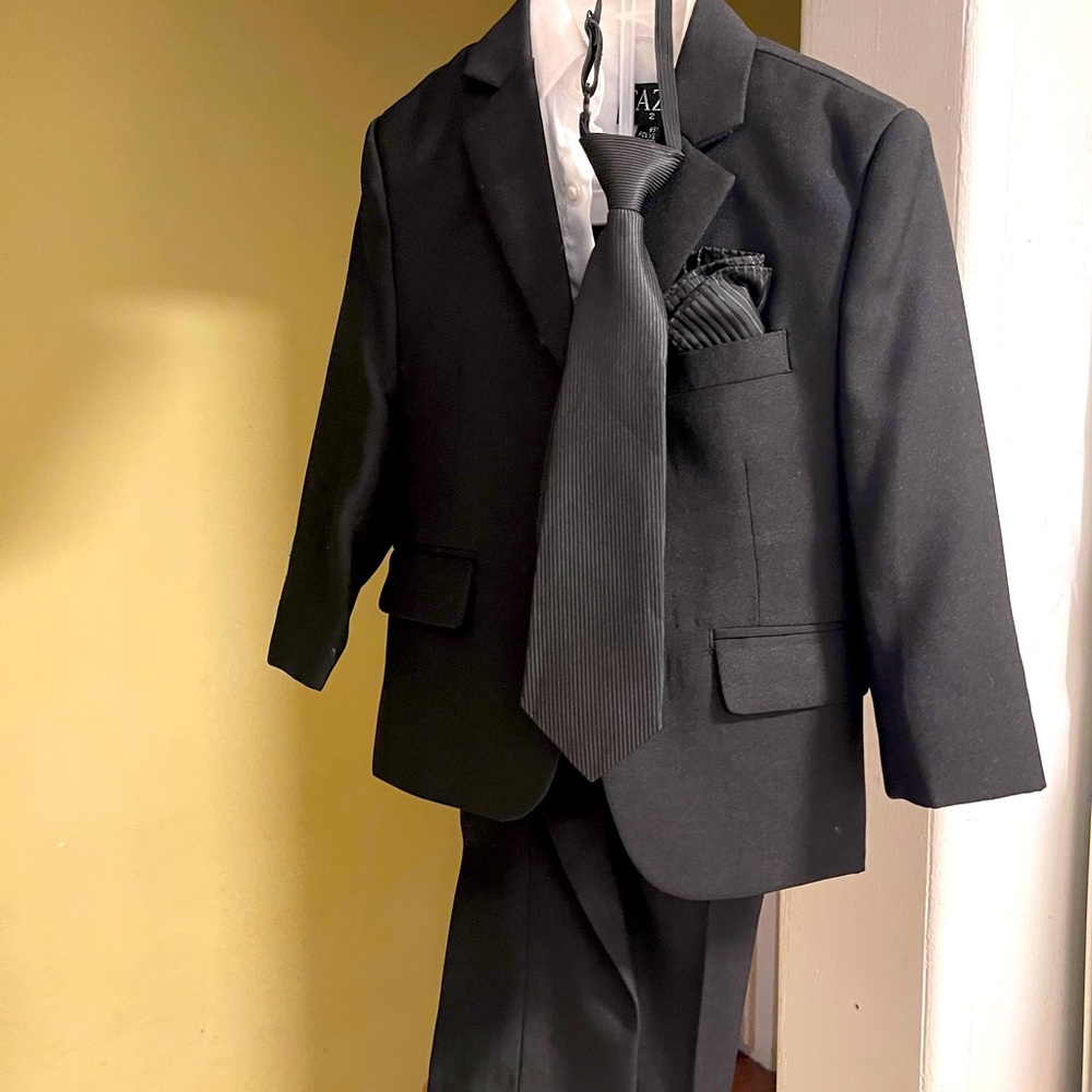 Boys tuxedo size 2